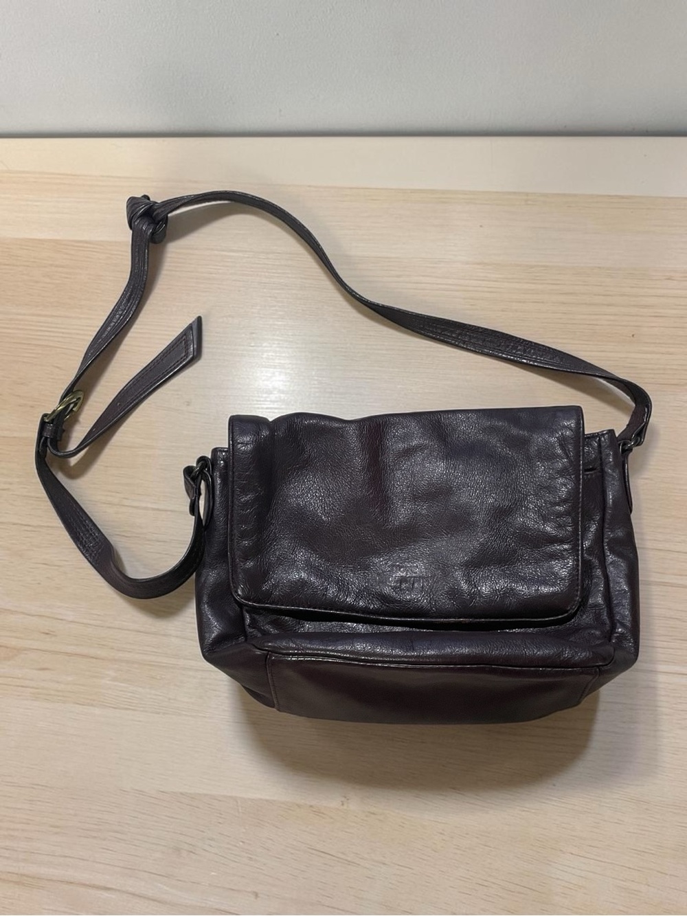 Stone Mountain‎ Accessories Dark Brown Leather Crossbody Bag